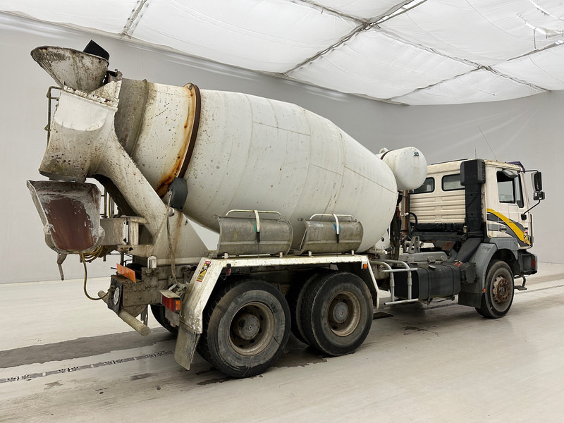 MAN 33.364 - 6x4 - Betoniauto: kuva MAN 33.364 - 6x4 - Betoniauto MAN 33.364 - 6x4 - Betoniauto: kuva MAN 33.364 - 6x4 - Betoniauto