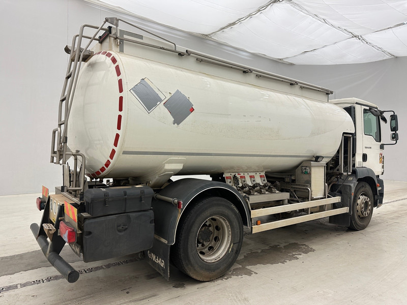MAN TGM 18.290 - 4x2 - Säiliöauto: kuva MAN TGM 18.290 - 4x2 - Säiliöauto MAN TGM 18.290 - 4x2 - Säiliöauto: kuva MAN TGM 18.290 - 4x2 - Säiliöauto