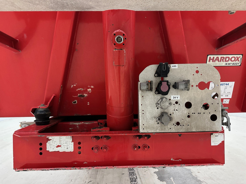 MOL 22 cub in steel - Kippiauto puoliperävaunu: kuva MOL 22 cub in steel - Kippiauto puoliperävaunu MOL 22 cub in steel - Kippiauto puoliperävaunu: kuva MOL 22 cub in steel - Kippiauto puoliperävaunu