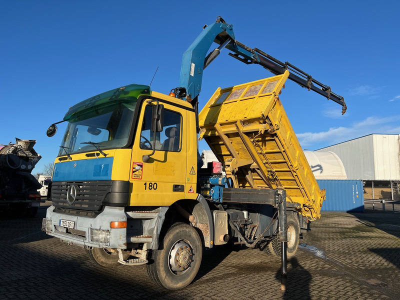 Mercedes-Benz Actros 2031 - 4x4* - Kippiauto kuorma-auto, Nosturiauto: kuva Mercedes-Benz Actros 2031 - 4x4* - Kippiauto kuorma-auto, Nosturiauto Mercedes-Benz Actros 2031 - 4x4* - Kippiauto kuorma-auto, Nosturiauto: kuva Mercedes-Benz Actros 2031 - 4x4* - Kippiauto kuorma-auto, Nosturiauto