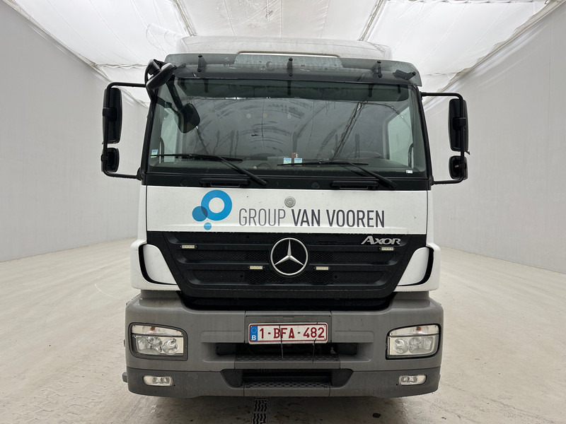 Mercedes-Benz Axor 1833 - Umpikori kuorma-auto: kuva Mercedes-Benz Axor 1833 - Umpikori kuorma-auto Mercedes-Benz Axor 1833 - Umpikori kuorma-auto: kuva Mercedes-Benz Axor 1833 - Umpikori kuorma-auto