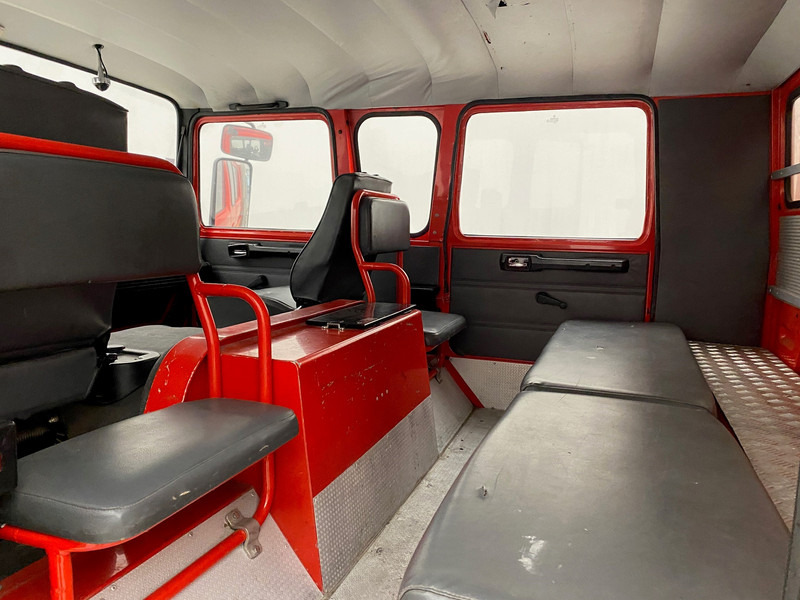 Paloauto Renault G230: kuva Paloauto Renault G230