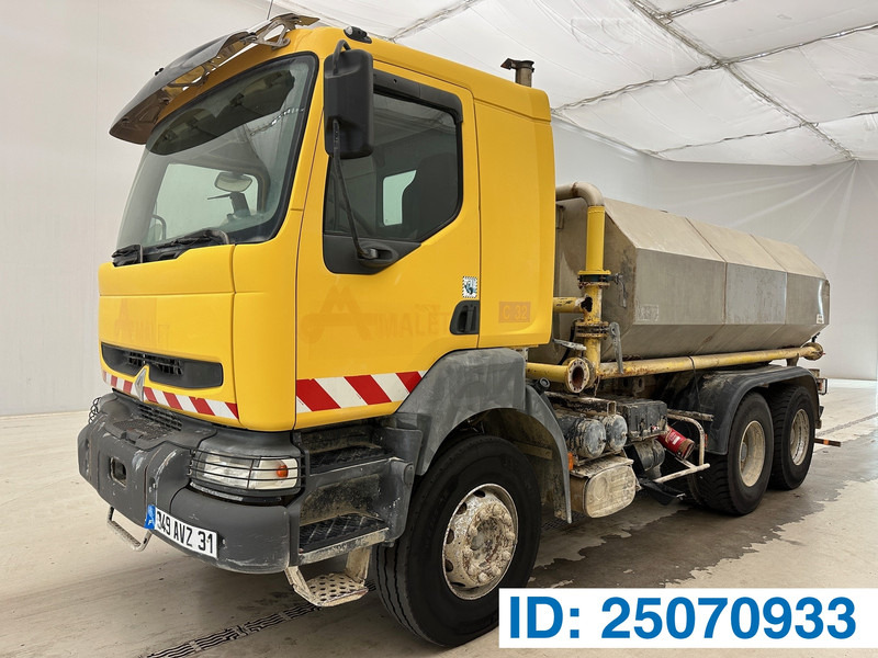 Renault Kerax 380 - 6x4 - Säiliöauto: kuva Renault Kerax 380 - 6x4 - Säiliöauto Renault Kerax 380 - 6x4 - Säiliöauto: kuva Renault Kerax 380 - 6x4 - Säiliöauto
