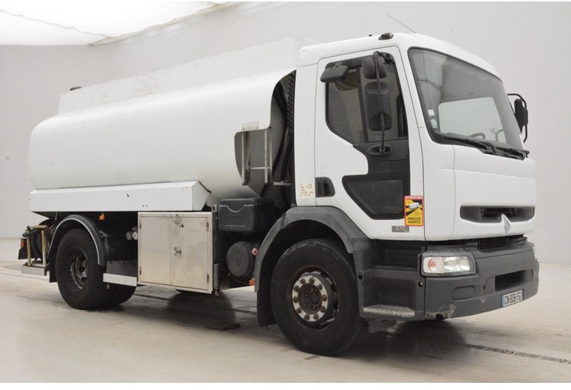Renault Premium 270 DCi - Säiliöauto: kuva Renault Premium 270 DCi - Säiliöauto Renault Premium 270 DCi - Säiliöauto: kuva Renault Premium 270 DCi - Säiliöauto