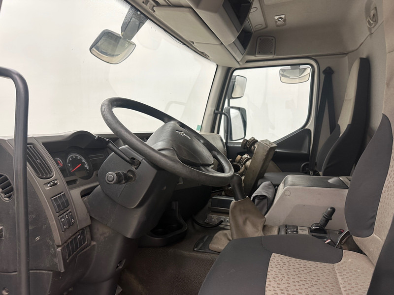 Säiliöauto Renault Premium 270 DXi: kuva Säiliöauto Renault Premium 270 DXi