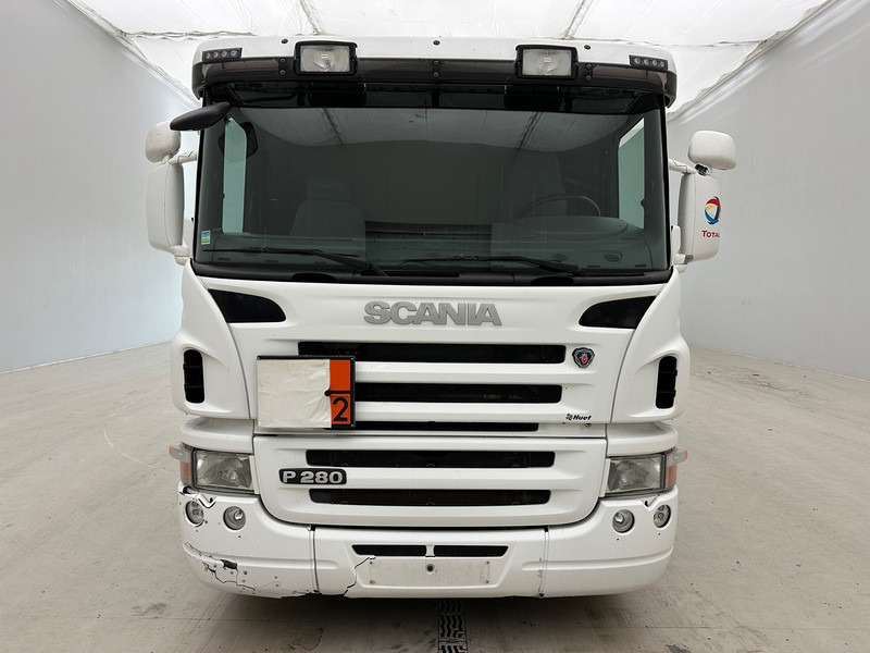 Scania P280 - Säiliöauto: kuva Scania P280 - Säiliöauto Scania P280 - Säiliöauto: kuva Scania P280 - Säiliöauto