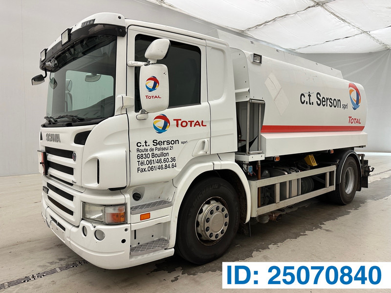 Scania P280 - Säiliöauto: kuva Scania P280 - Säiliöauto Scania P280 - Säiliöauto: kuva Scania P280 - Säiliöauto