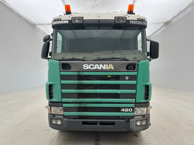Scania R124.420 - 6x4 - Koukkulava kuorma-auto: kuva Scania R124.420 - 6x4 - Koukkulava kuorma-auto Scania R124.420 - 6x4 - Koukkulava kuorma-auto: kuva Scania R124.420 - 6x4 - Koukkulava kuorma-auto