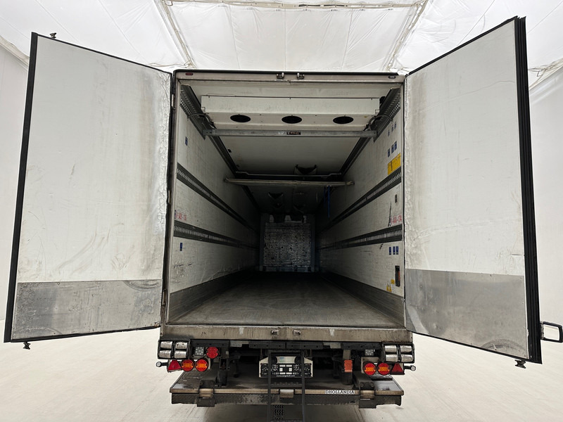 Refrigeraattori puoliperävaunu Schmitz Cargobull Fridge trailer: kuva Refrigeraattori puoliperävaunu Schmitz Cargobull Fridge trailer