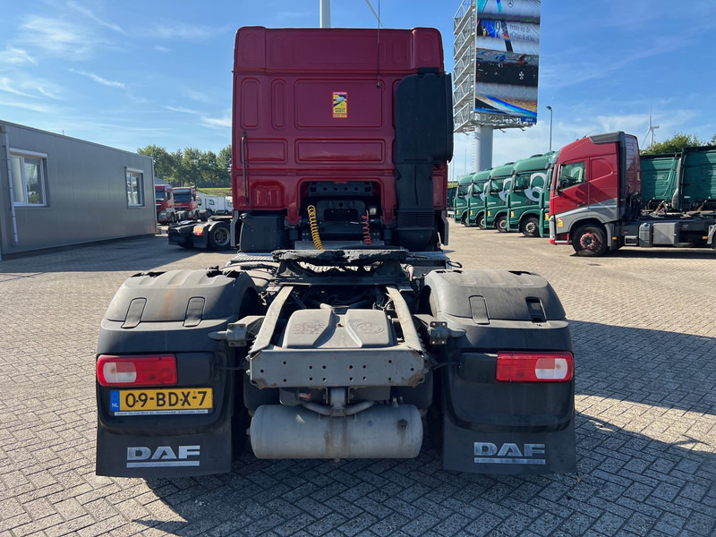 DAF XF106.440 Space Cab - Vetopöytäauto: kuva DAF XF106.440 Space Cab - Vetopöytäauto DAF XF106.440 Space Cab - Vetopöytäauto: kuva DAF XF106.440 Space Cab - Vetopöytäauto