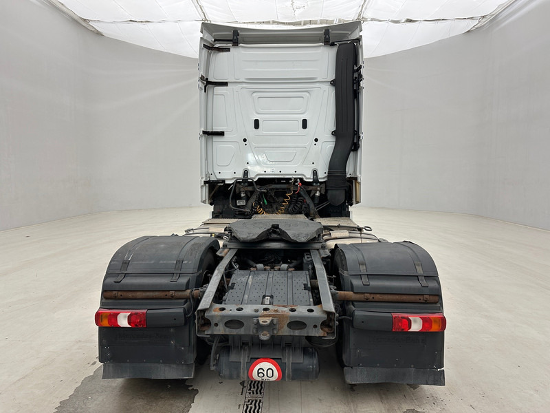 Mercedes-Benz Actros 1842 - Vetopöytäauto: kuva Mercedes-Benz Actros 1842 - Vetopöytäauto Mercedes-Benz Actros 1842 - Vetopöytäauto: kuva Mercedes-Benz Actros 1842 - Vetopöytäauto