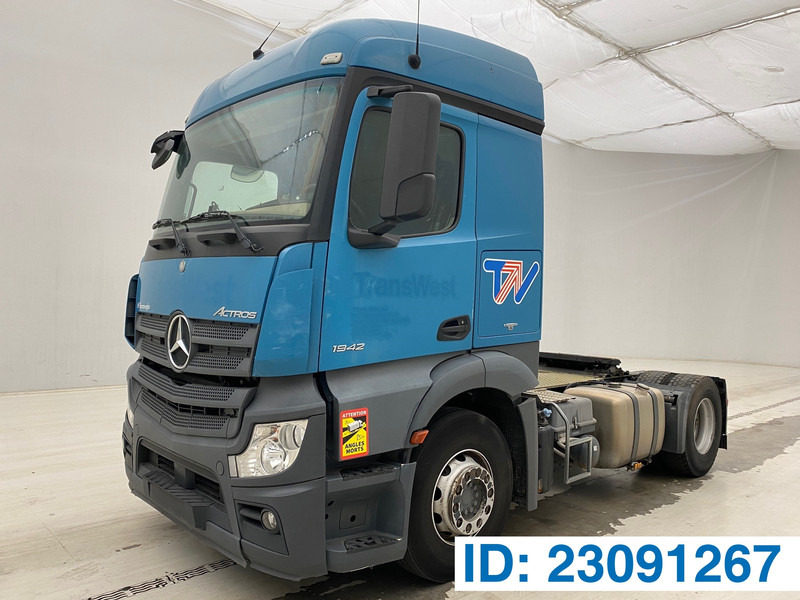 Mercedes-Benz Actros 1942 - Vetopöytäauto: kuva Mercedes-Benz Actros 1942 - Vetopöytäauto Mercedes-Benz Actros 1942 - Vetopöytäauto: kuva Mercedes-Benz Actros 1942 - Vetopöytäauto