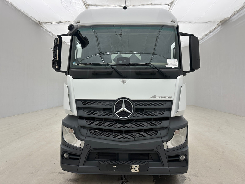 Mercedes-Benz Actros 1943 - Vetopöytäauto: kuva Mercedes-Benz Actros 1943 - Vetopöytäauto Mercedes-Benz Actros 1943 - Vetopöytäauto: kuva Mercedes-Benz Actros 1943 - Vetopöytäauto