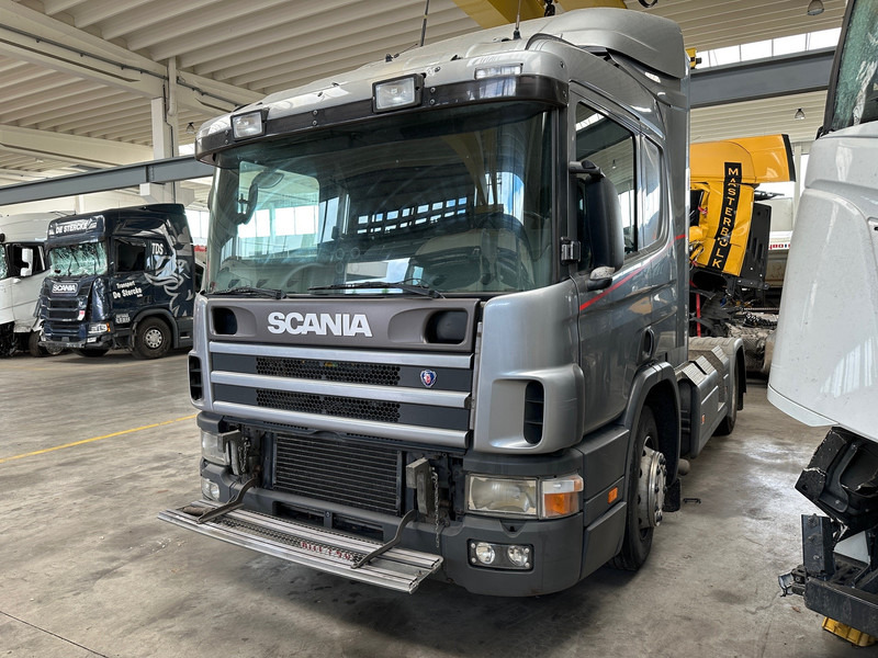 Scania P94D.300 - Vetopöytäauto: kuva Scania P94D.300 - Vetopöytäauto Scania P94D.300 - Vetopöytäauto: kuva Scania P94D.300 - Vetopöytäauto