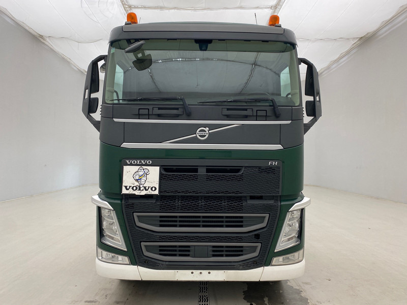 Volvo FH 420 - Vetopöytäauto: kuva Volvo FH 420 - Vetopöytäauto Volvo FH 420 - Vetopöytäauto: kuva Volvo FH 420 - Vetopöytäauto