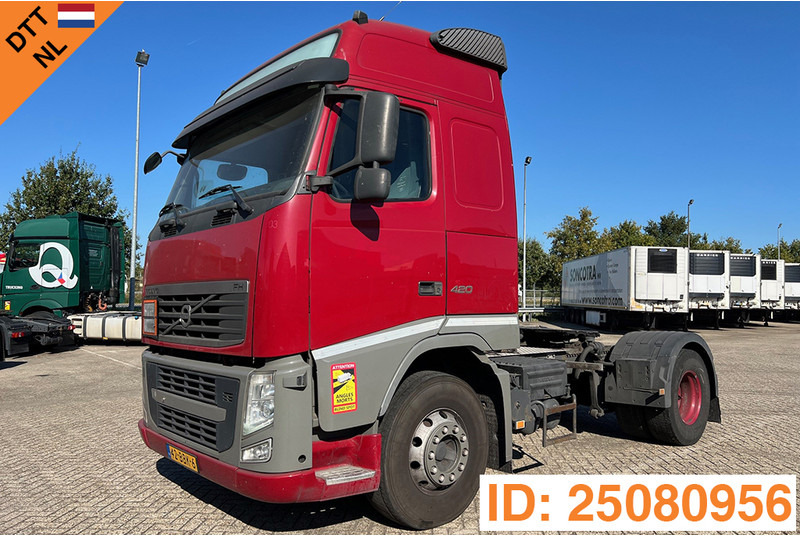 Volvo FH13.420 Globetrotter - ADR - Vetopöytäauto: kuva Volvo FH13.420 Globetrotter - ADR - Vetopöytäauto Volvo FH13.420 Globetrotter - ADR - Vetopöytäauto: kuva Volvo FH13.420 Globetrotter - ADR - Vetopöytäauto