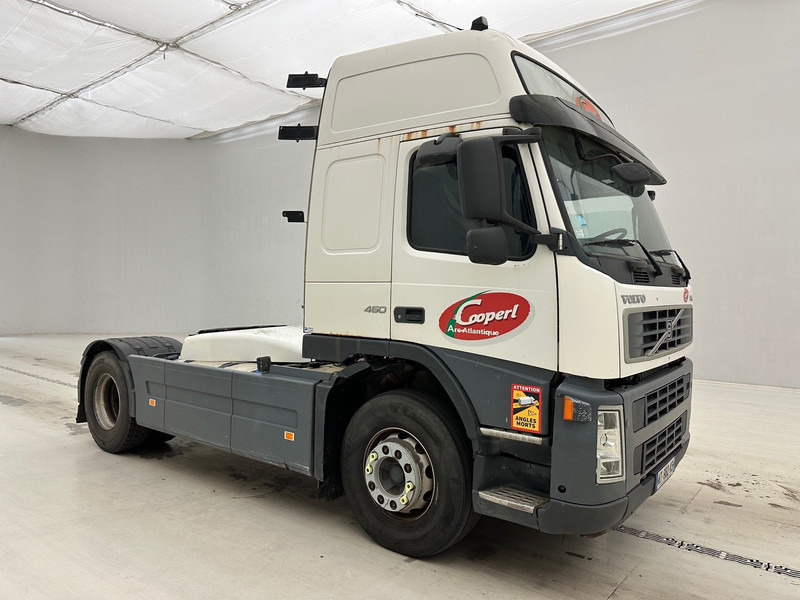 Volvo FM 450 - Vetopöytäauto: kuva Volvo FM 450 - Vetopöytäauto Volvo FM 450 - Vetopöytäauto: kuva Volvo FM 450 - Vetopöytäauto