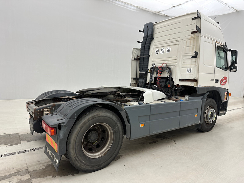 Volvo FM 450 - Vetopöytäauto: kuva Volvo FM 450 - Vetopöytäauto Volvo FM 450 - Vetopöytäauto: kuva Volvo FM 450 - Vetopöytäauto