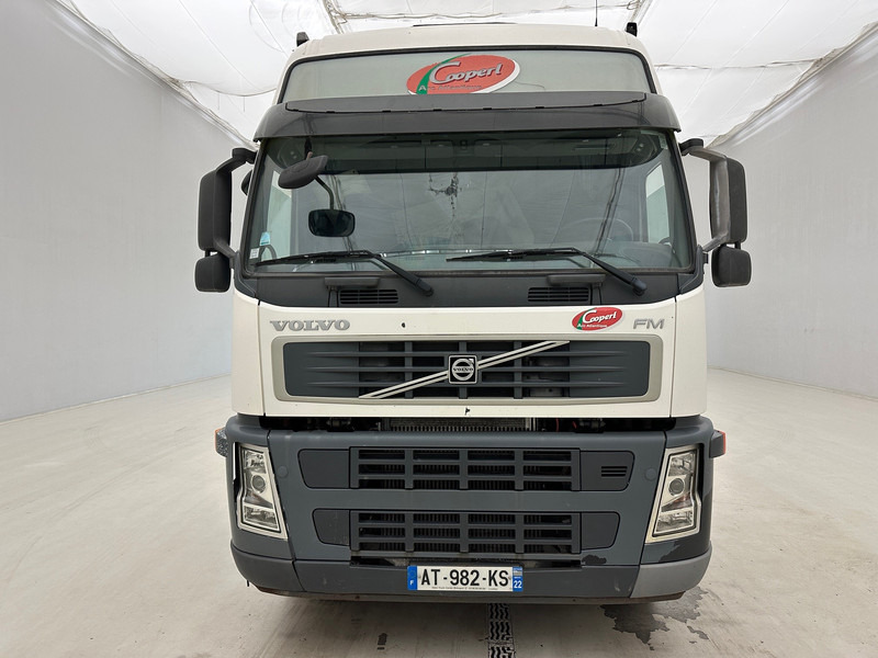 Volvo FM 450 - Vetopöytäauto: kuva Volvo FM 450 - Vetopöytäauto Volvo FM 450 - Vetopöytäauto: kuva Volvo FM 450 - Vetopöytäauto