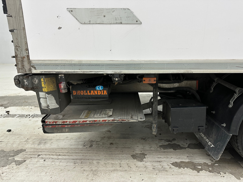 Volvo FL 210 - Refrigeraattori kuorma-auto: kuva Volvo FL 210 - Refrigeraattori kuorma-auto Volvo FL 210 - Refrigeraattori kuorma-auto: kuva Volvo FL 210 - Refrigeraattori kuorma-auto