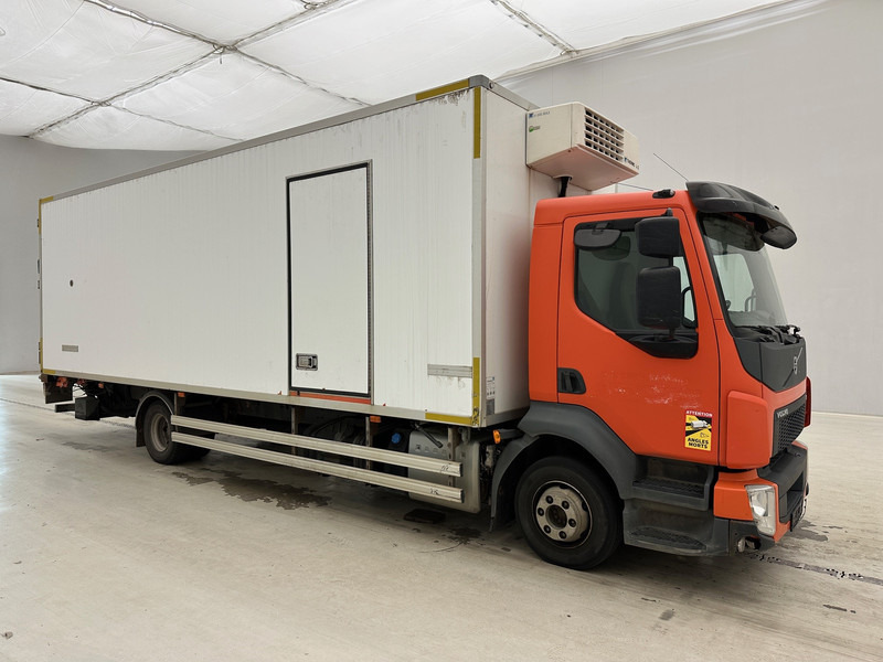 Volvo FL 210 - Refrigeraattori kuorma-auto: kuva Volvo FL 210 - Refrigeraattori kuorma-auto Volvo FL 210 - Refrigeraattori kuorma-auto: kuva Volvo FL 210 - Refrigeraattori kuorma-auto
