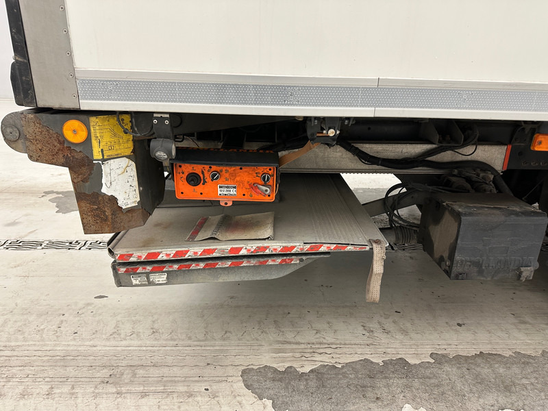 Volvo FL 280 - Refrigeraattori kuorma-auto: kuva Volvo FL 280 - Refrigeraattori kuorma-auto Volvo FL 280 - Refrigeraattori kuorma-auto: kuva Volvo FL 280 - Refrigeraattori kuorma-auto