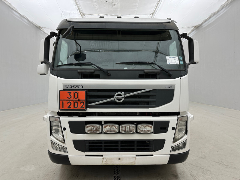 Volvo FM 380 - 6x2 - Säiliöauto: kuva Volvo FM 380 - 6x2 - Säiliöauto Volvo FM 380 - 6x2 - Säiliöauto: kuva Volvo FM 380 - 6x2 - Säiliöauto