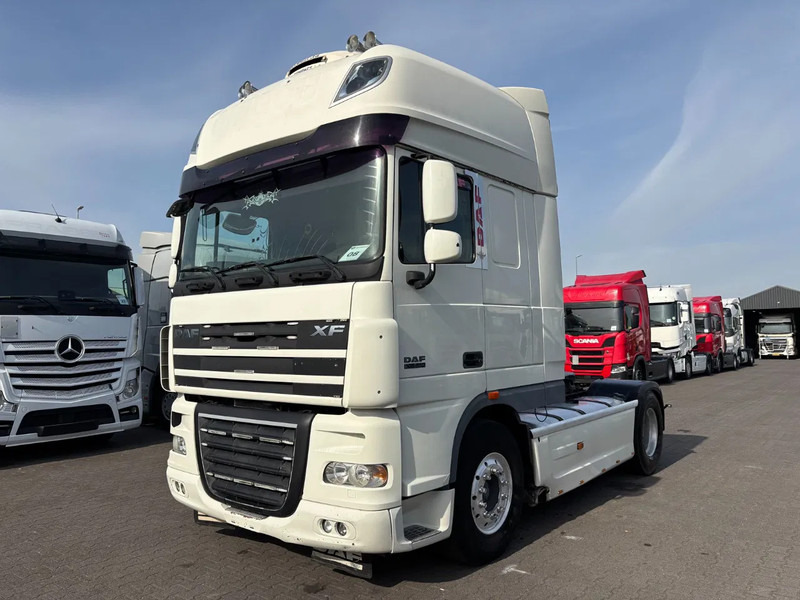 DAF XF 105.510 Super spacecab Euro 5 Retarder - Vetopöytäauto: kuva DAF XF 105.510 Super spacecab Euro 5 Retarder - Vetopöytäauto DAF XF 105.510 Super spacecab Euro 5 Retarder - Vetopöytäauto: kuva DAF XF 105.510 Super spacecab Euro 5 Retarder - Vetopöytäauto