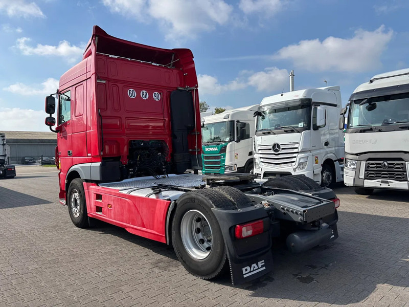 DAF XF 510 Spacecab Retarder Euro 6 - Vetopöytäauto: kuva DAF XF 510 Spacecab Retarder Euro 6 - Vetopöytäauto DAF XF 510 Spacecab Retarder Euro 6 - Vetopöytäauto: kuva DAF XF 510 Spacecab Retarder Euro 6 - Vetopöytäauto