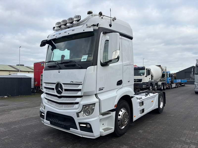 Mercedes-Benz Actros 1845 Retarder Euro 6 - Vetopöytäauto: kuva Mercedes-Benz Actros 1845 Retarder Euro 6 - Vetopöytäauto Mercedes-Benz Actros 1845 Retarder Euro 6 - Vetopöytäauto: kuva Mercedes-Benz Actros 1845 Retarder Euro 6 - Vetopöytäauto