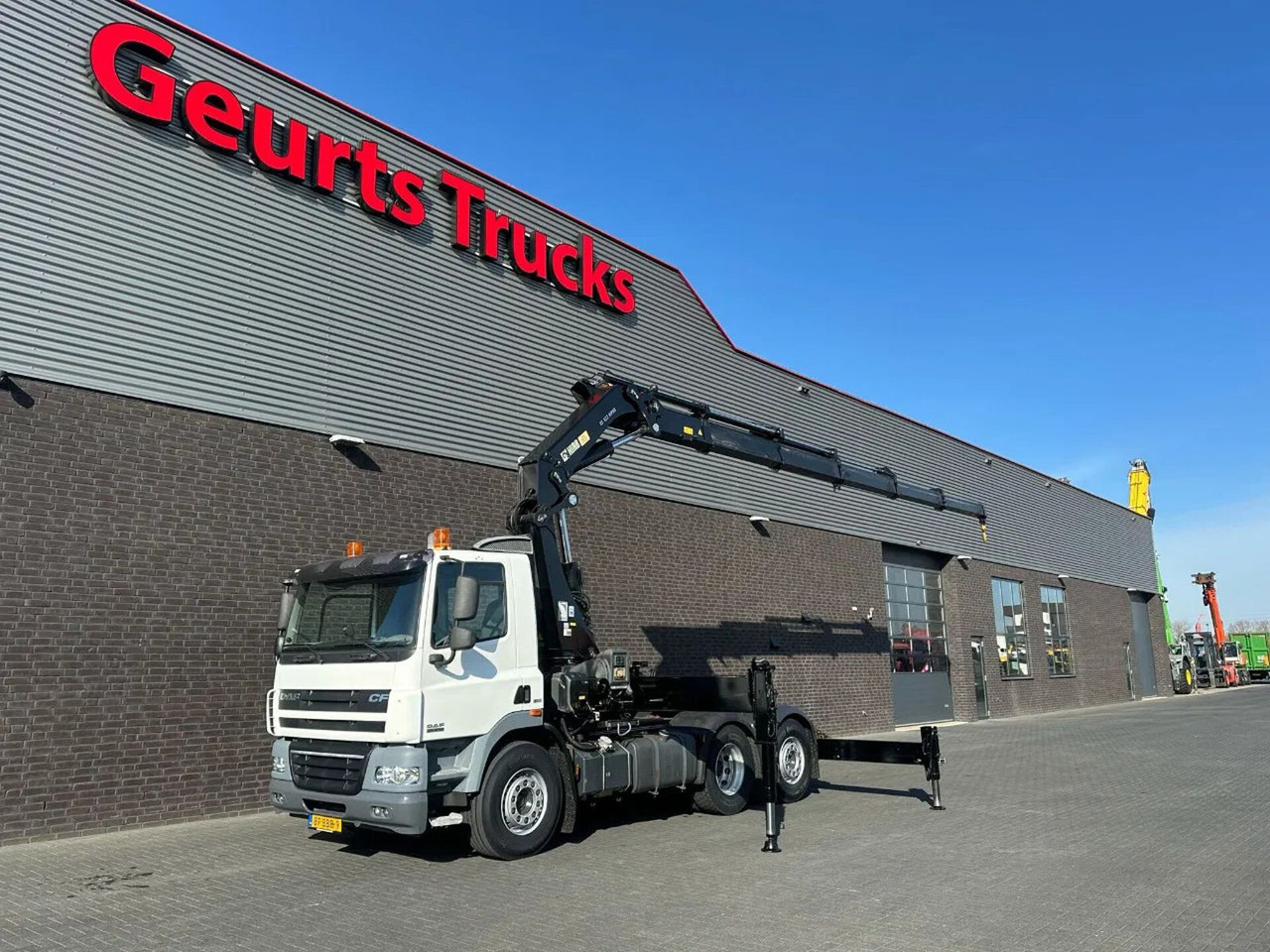 DAF CF 85 410 6X2 + HIAB 422EP-5 HIPRO TREKKER/SATTE - Nosturiauto: kuva DAF CF 85 410 6X2 + HIAB 422EP-5 HIPRO TREKKER/SATTE - Nosturiauto DAF CF 85 410 6X2 + HIAB 422EP-5 HIPRO TREKKER/SATTE - Nosturiauto: kuva DAF CF 85 410 6X2 + HIAB 422EP-5 HIPRO TREKKER/SATTE - Nosturiauto
