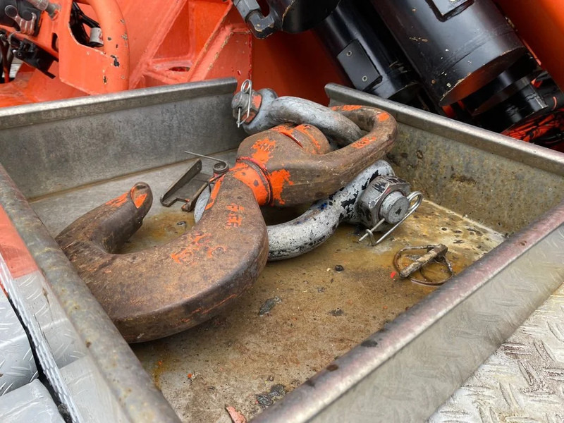 Nosturiauto DAF XF 105 10X4 + FASSI F1500AXP.28 KRAAN/KRAN/CRANE/GRUA: kuva Nosturiauto DAF XF 105 10X4 + FASSI F1500AXP.28 KRAAN/KRAN/CRANE/GRUA Nosturiauto DAF XF 105 10X4 + FASSI F1500AXP.28 KRAAN/KRAN/CRANE/GRUA: kuva Nosturiauto DAF XF 105 10X4 + FASSI F1500AXP.28 KRAAN/KRAN/CRANE/GRUA