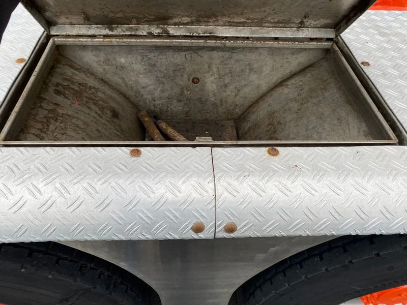 Nosturiauto DAF XF 105 10X4 + FASSI F1500AXP.28 KRAAN/KRAN/CRANE/GRUA: kuva Nosturiauto DAF XF 105 10X4 + FASSI F1500AXP.28 KRAAN/KRAN/CRANE/GRUA Nosturiauto DAF XF 105 10X4 + FASSI F1500AXP.28 KRAAN/KRAN/CRANE/GRUA: kuva Nosturiauto DAF XF 105 10X4 + FASSI F1500AXP.28 KRAAN/KRAN/CRANE/GRUA