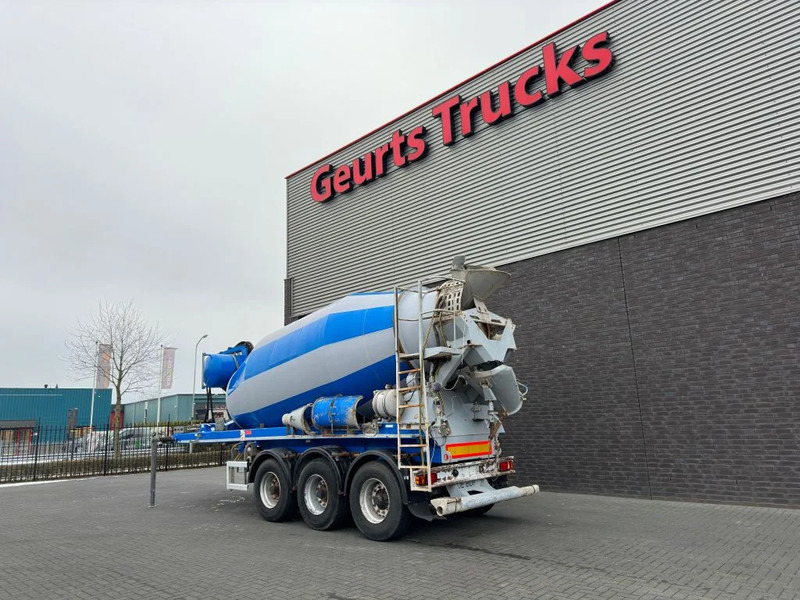 De Buf ST3 CONCRETE MIXER/MISCHER/MIXER - Betonin kuljetus puoliperävaunu: kuva De Buf ST3 CONCRETE MIXER/MISCHER/MIXER - Betonin kuljetus puoliperävaunu De Buf ST3 CONCRETE MIXER/MISCHER/MIXER - Betonin kuljetus puoliperävaunu: kuva De Buf ST3 CONCRETE MIXER/MISCHER/MIXER - Betonin kuljetus puoliperävaunu