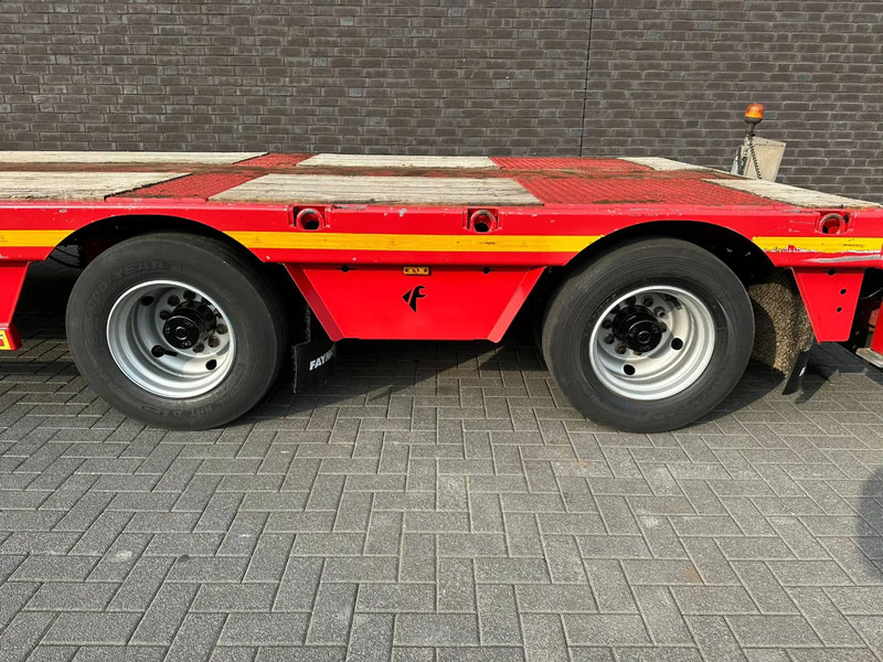 Faymonville F-S42-111A SEMI DIEPLADER/TIEFLADER/LOWLOADER - Apuvaunu puoliperävaunu: kuva Faymonville F-S42-111A SEMI DIEPLADER/TIEFLADER/LOWLOADER - Apuvaunu puoliperävaunu Faymonville F-S42-111A SEMI DIEPLADER/TIEFLADER/LOWLOADER - Apuvaunu puoliperävaunu: kuva Faymonville F-S42-111A SEMI DIEPLADER/TIEFLADER/LOWLOADER - Apuvaunu puoliperävaunu