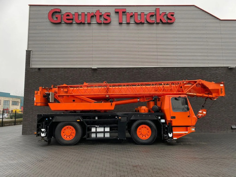 Grove GMK 2035 E + JIB KRAAN/KRAN/CRANE/GRUA - Kaikki maastonosturi: kuva Grove GMK 2035 E + JIB KRAAN/KRAN/CRANE/GRUA - Kaikki maastonosturi Grove GMK 2035 E + JIB KRAAN/KRAN/CRANE/GRUA - Kaikki maastonosturi: kuva Grove GMK 2035 E + JIB KRAAN/KRAN/CRANE/GRUA - Kaikki maastonosturi