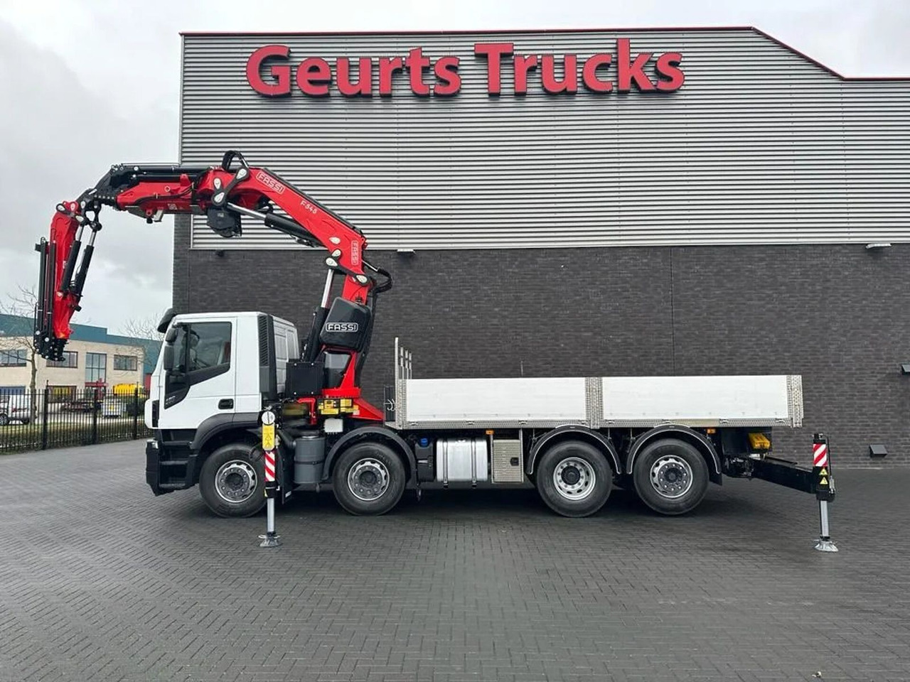 Iveco Stralis 480 X-WAY 8X2 + FASSI 545RA.2.26 + JIB L - Nosturiauto: kuva Iveco Stralis 480 X-WAY 8X2 + FASSI 545RA.2.26 + JIB L - Nosturiauto Iveco Stralis 480 X-WAY 8X2 + FASSI 545RA.2.26 + JIB L - Nosturiauto: kuva Iveco Stralis 480 X-WAY 8X2 + FASSI 545RA.2.26 + JIB L - Nosturiauto
