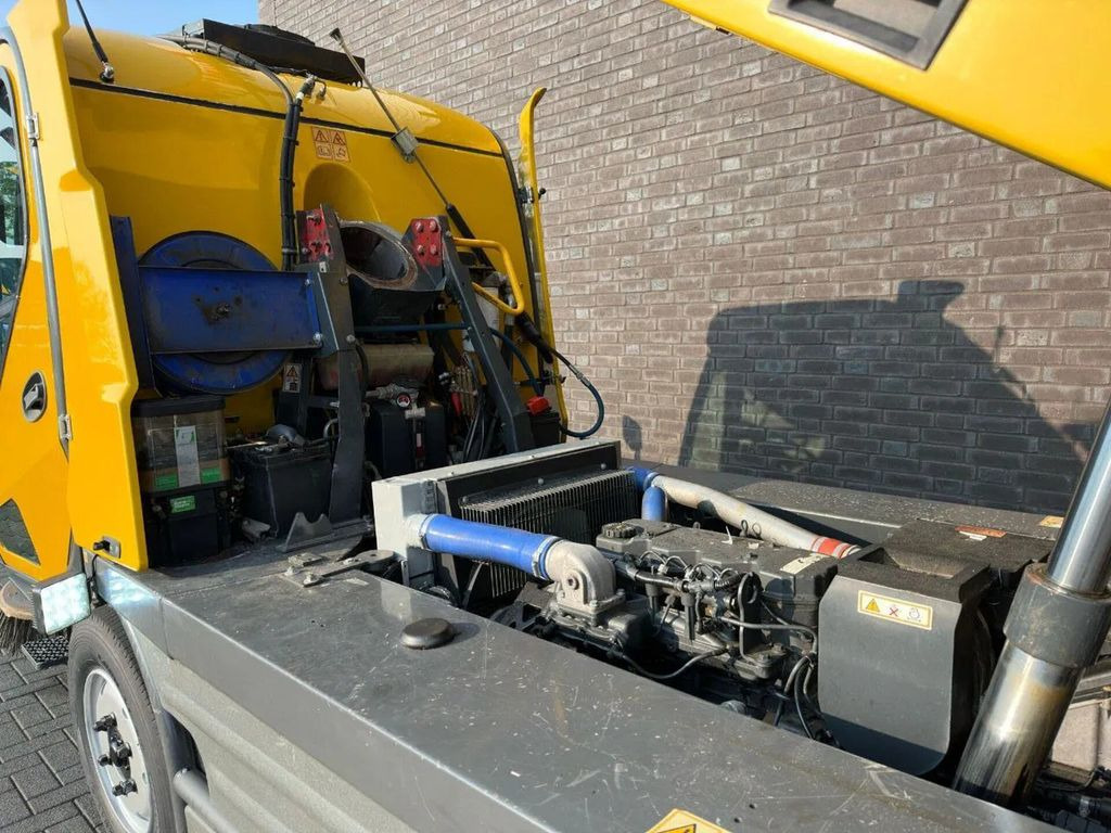Lakaisuauto Johnston CX400 SWEEPING TRUCK/ KEHRMASCHINE/VEEG: kuva Lakaisuauto Johnston CX400 SWEEPING TRUCK/ KEHRMASCHINE/VEEG