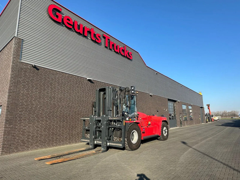 Kalmar DCG 330-12 VORKHEFTRUCK/ GABELSTAPLER/ FORKLIFT - Dieseltrukki: kuva Kalmar DCG 330-12 VORKHEFTRUCK/ GABELSTAPLER/ FORKLIFT - Dieseltrukki Kalmar DCG 330-12 VORKHEFTRUCK/ GABELSTAPLER/ FORKLIFT - Dieseltrukki: kuva Kalmar DCG 330-12 VORKHEFTRUCK/ GABELSTAPLER/ FORKLIFT - Dieseltrukki