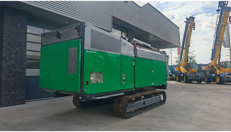 Komptech CRAMBO 6000 MOBILE SLOW-SPEED SHREDDER - Hakkuri: kuva Komptech CRAMBO 6000 MOBILE SLOW-SPEED SHREDDER - Hakkuri Komptech CRAMBO 6000 MOBILE SLOW-SPEED SHREDDER - Hakkuri: kuva Komptech CRAMBO 6000 MOBILE SLOW-SPEED SHREDDER - Hakkuri