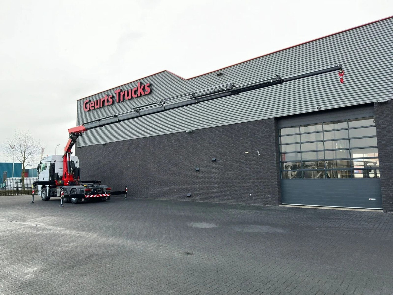 MAN TGX 33.520 6X4 TREKKER-BAKWAGEN COMBI + FASSI F4 - Nosturiauto: kuva MAN TGX 33.520 6X4 TREKKER-BAKWAGEN COMBI + FASSI F4 - Nosturiauto MAN TGX 33.520 6X4 TREKKER-BAKWAGEN COMBI + FASSI F4 - Nosturiauto: kuva MAN TGX 33.520 6X4 TREKKER-BAKWAGEN COMBI + FASSI F4 - Nosturiauto