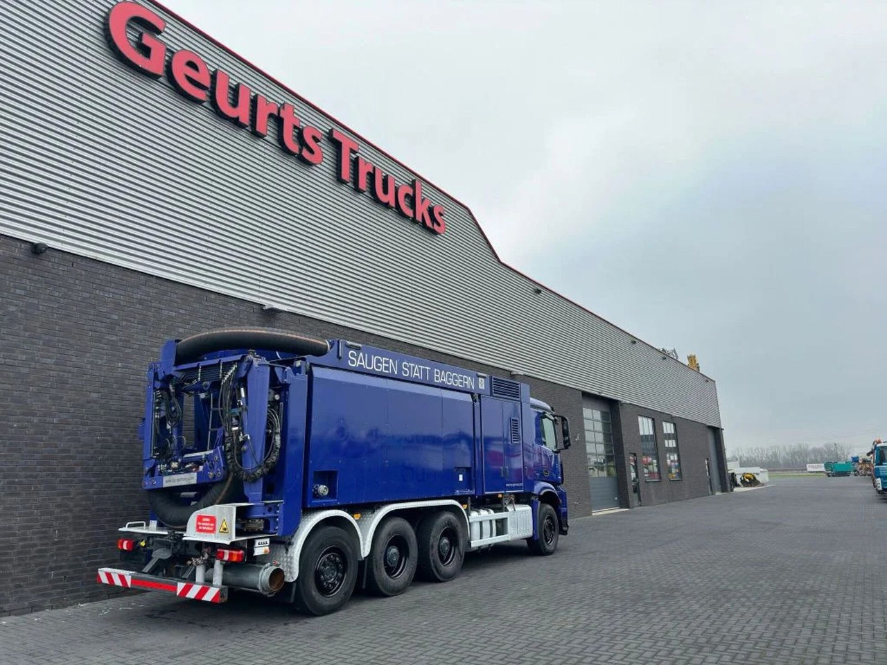 Mercedes-Benz Arocs 3251 8X4 RSP ESE 6 RD 8000 SAUGBAGGER/SUCT - Puhtaanpitoauto: kuva Mercedes-Benz Arocs 3251 8X4 RSP ESE 6 RD 8000 SAUGBAGGER/SUCT - Puhtaanpitoauto Mercedes-Benz Arocs 3251 8X4 RSP ESE 6 RD 8000 SAUGBAGGER/SUCT - Puhtaanpitoauto: kuva Mercedes-Benz Arocs 3251 8X4 RSP ESE 6 RD 8000 SAUGBAGGER/SUCT - Puhtaanpitoauto