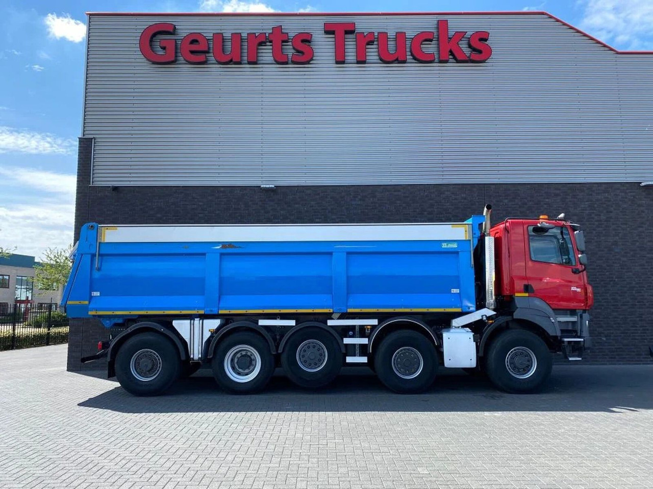 Tatra Phoenix 480 10X6 24M3 KIPPER/TIPPER EURO 6 - Kippiauto kuorma-auto: kuva Tatra Phoenix 480 10X6 24M3 KIPPER/TIPPER EURO 6 - Kippiauto kuorma-auto Tatra Phoenix 480 10X6 24M3 KIPPER/TIPPER EURO 6 - Kippiauto kuorma-auto: kuva Tatra Phoenix 480 10X6 24M3 KIPPER/TIPPER EURO 6 - Kippiauto kuorma-auto