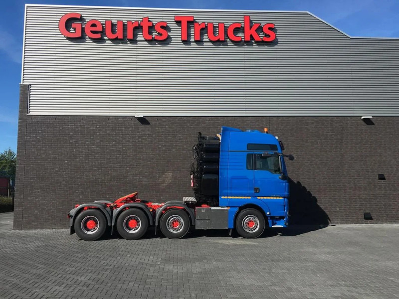 MAN TGX 41.680 V8 8X4 HEAVY DUTY TRACTOR 250 TONS - Vetopöytäauto: kuva MAN TGX 41.680 V8 8X4 HEAVY DUTY TRACTOR 250 TONS - Vetopöytäauto MAN TGX 41.680 V8 8X4 HEAVY DUTY TRACTOR 250 TONS - Vetopöytäauto: kuva MAN TGX 41.680 V8 8X4 HEAVY DUTY TRACTOR 250 TONS - Vetopöytäauto