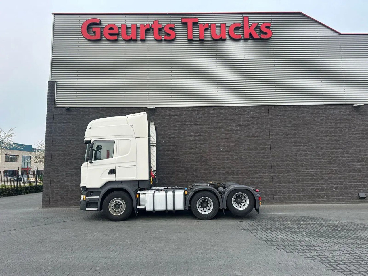 Scania R520 LA6X2MNB TREKKER / SATTELZUG/ TRACTOR UNIT/ - Vetopöytäauto: kuva Scania R520 LA6X2MNB TREKKER / SATTELZUG/ TRACTOR UNIT/ - Vetopöytäauto Scania R520 LA6X2MNB TREKKER / SATTELZUG/ TRACTOR UNIT/ - Vetopöytäauto: kuva Scania R520 LA6X2MNB TREKKER / SATTELZUG/ TRACTOR UNIT/ - Vetopöytäauto