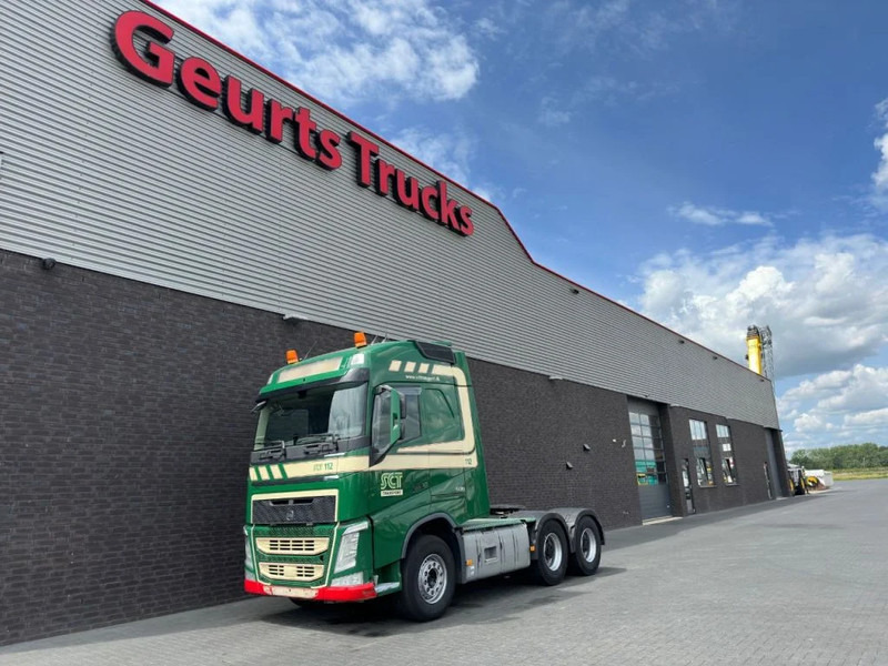 Volvo FH 500 6X4 TREKKER/TRACTOR/SZM EURO 6 HYDRAULIC - Vetopöytäauto: kuva Volvo FH 500 6X4 TREKKER/TRACTOR/SZM EURO 6 HYDRAULIC - Vetopöytäauto Volvo FH 500 6X4 TREKKER/TRACTOR/SZM EURO 6 HYDRAULIC - Vetopöytäauto: kuva Volvo FH 500 6X4 TREKKER/TRACTOR/SZM EURO 6 HYDRAULIC - Vetopöytäauto