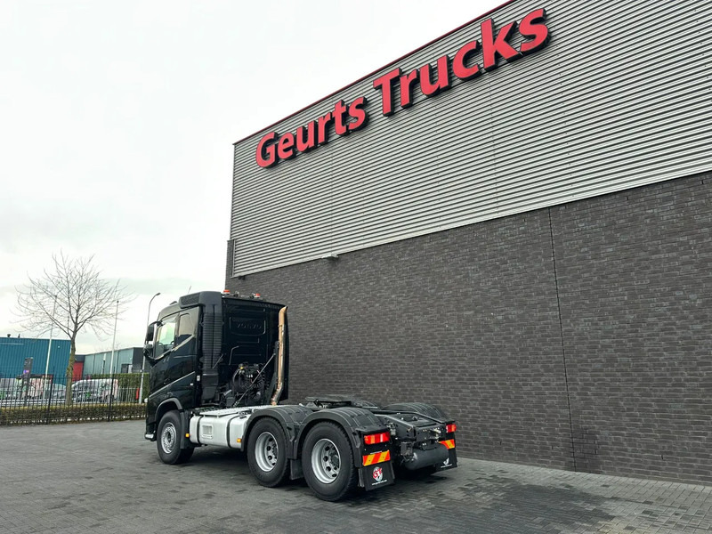 Volvo FH 540 6X4 TREKKER/TRACTOR/SZM EURO 6 HYDRAULIC - Vetopöytäauto: kuva Volvo FH 540 6X4 TREKKER/TRACTOR/SZM EURO 6 HYDRAULIC - Vetopöytäauto Volvo FH 540 6X4 TREKKER/TRACTOR/SZM EURO 6 HYDRAULIC - Vetopöytäauto: kuva Volvo FH 540 6X4 TREKKER/TRACTOR/SZM EURO 6 HYDRAULIC - Vetopöytäauto