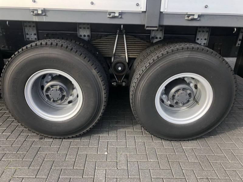 Volvo FM 370 6X4 CARGO TRUCK RHD UNUSED - Lava-kuorma-auto: kuva Volvo FM 370 6X4 CARGO TRUCK RHD UNUSED - Lava-kuorma-auto Volvo FM 370 6X4 CARGO TRUCK RHD UNUSED - Lava-kuorma-auto: kuva Volvo FM 370 6X4 CARGO TRUCK RHD UNUSED - Lava-kuorma-auto