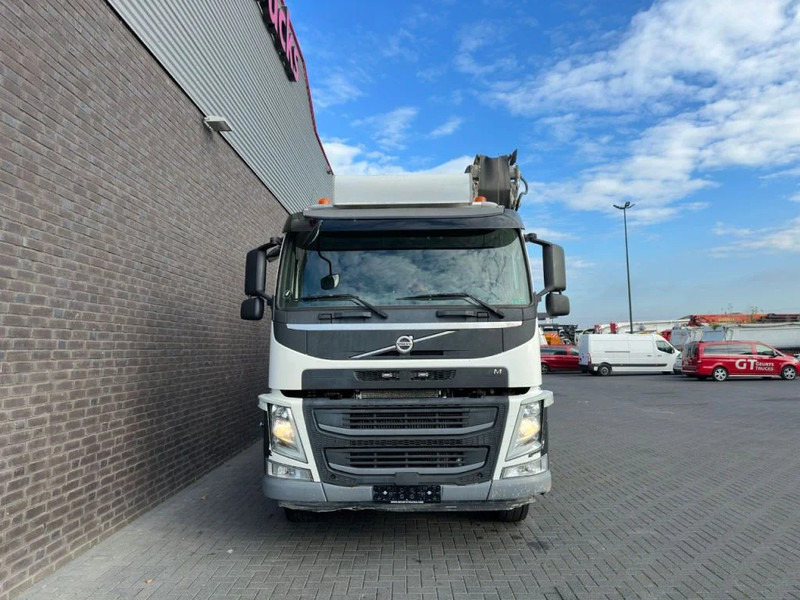 Betoniauto Volvo FM 410 8X4 + STETTER 9 M3 MIXER/MISCHER + THEAM 15 M TRANSPORTBAND/BELT: kuva Betoniauto Volvo FM 410 8X4 + STETTER 9 M3 MIXER/MISCHER + THEAM 15 M TRANSPORTBAND/BELT
