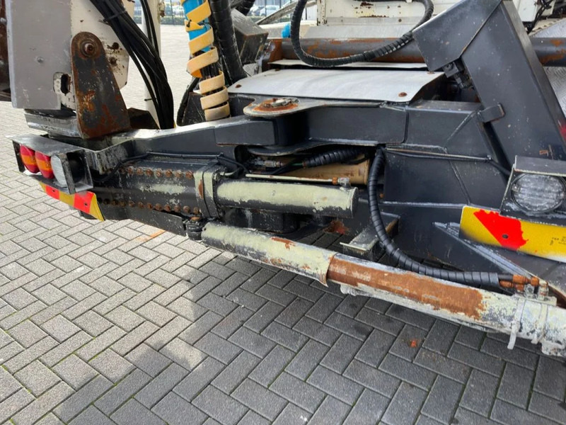 Betoniauto Volvo FM 410 8X4 + STETTER 9 M3 MIXER/MISCHER + THEAM 15 M TRANSPORTBAND/BELT: kuva Betoniauto Volvo FM 410 8X4 + STETTER 9 M3 MIXER/MISCHER + THEAM 15 M TRANSPORTBAND/BELT Betoniauto Volvo FM 410 8X4 + STETTER 9 M3 MIXER/MISCHER + THEAM 15 M TRANSPORTBAND/BELT: kuva Betoniauto Volvo FM 410 8X4 + STETTER 9 M3 MIXER/MISCHER + THEAM 15 M TRANSPORTBAND/BELT